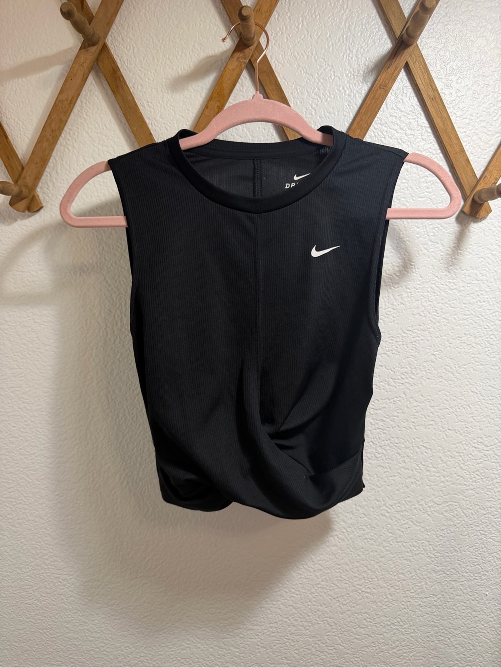 Nike Black Sleeveless Ribbed Tank Top with White Swoosh - Picture 1 of 3
